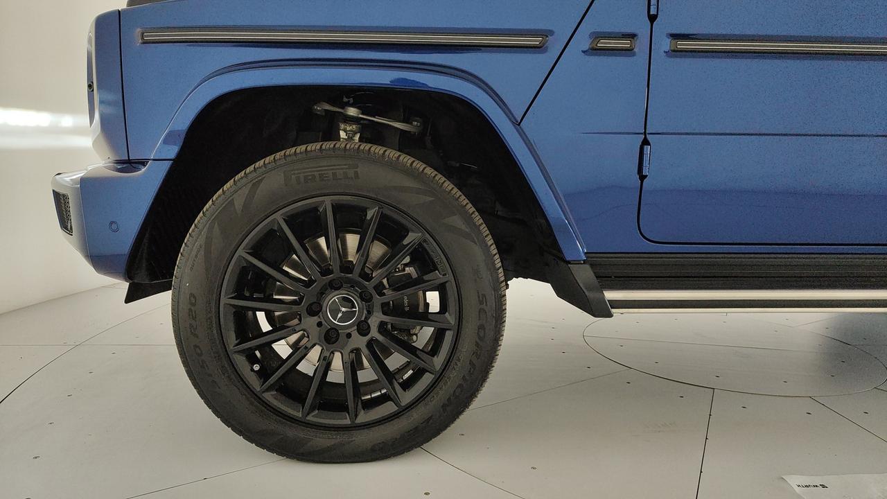 Mercedes-Benz G 400 d AMG Line 330cv auto