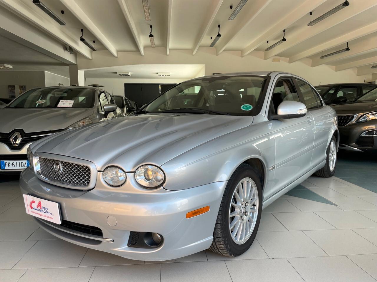 Jaguar X-Type 2.2D cat aut. Premium Luxury cDPF