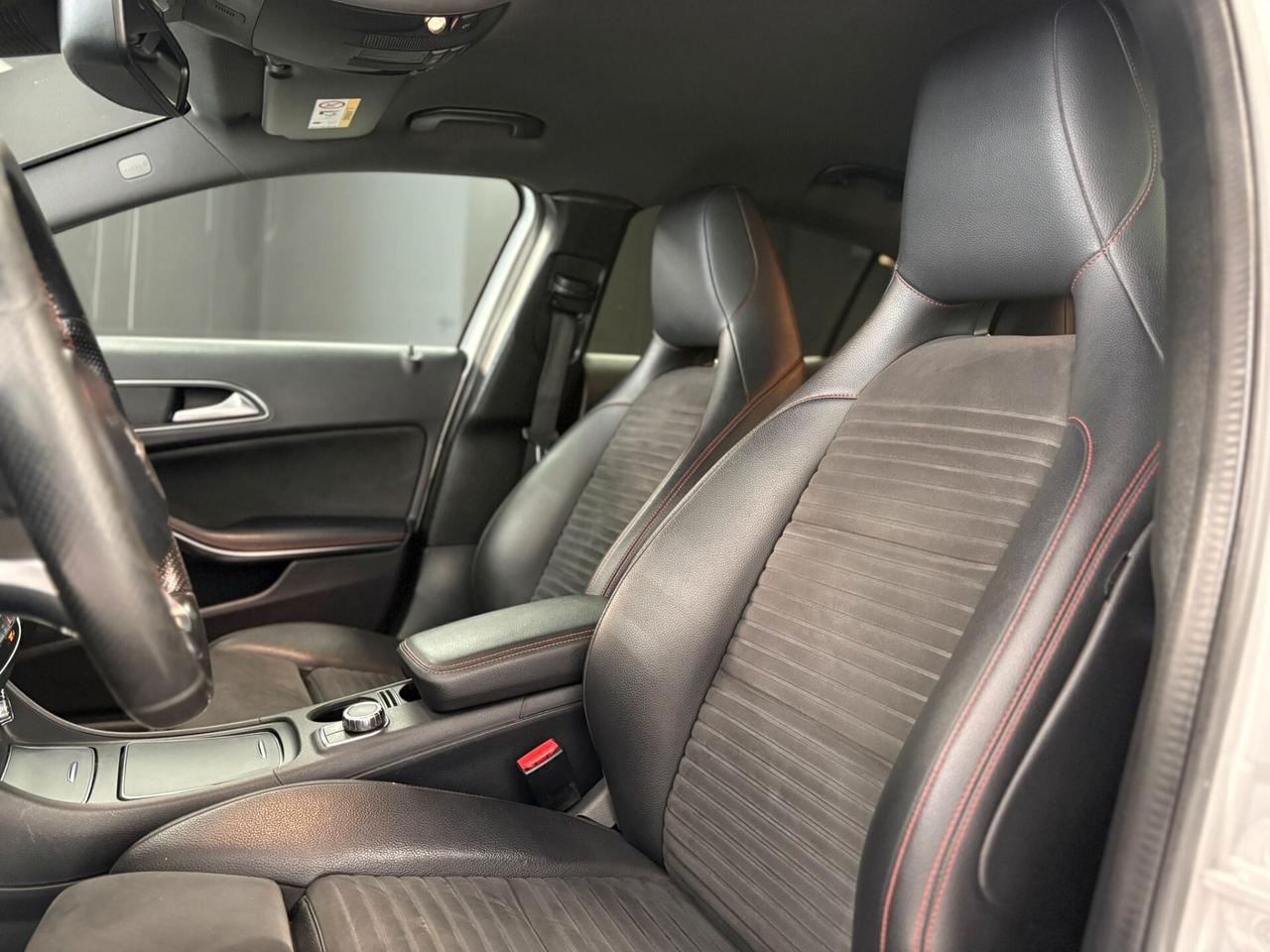 Mercedes-benz GLA 220 d Automatic 4Matic AMG Premium Restyling