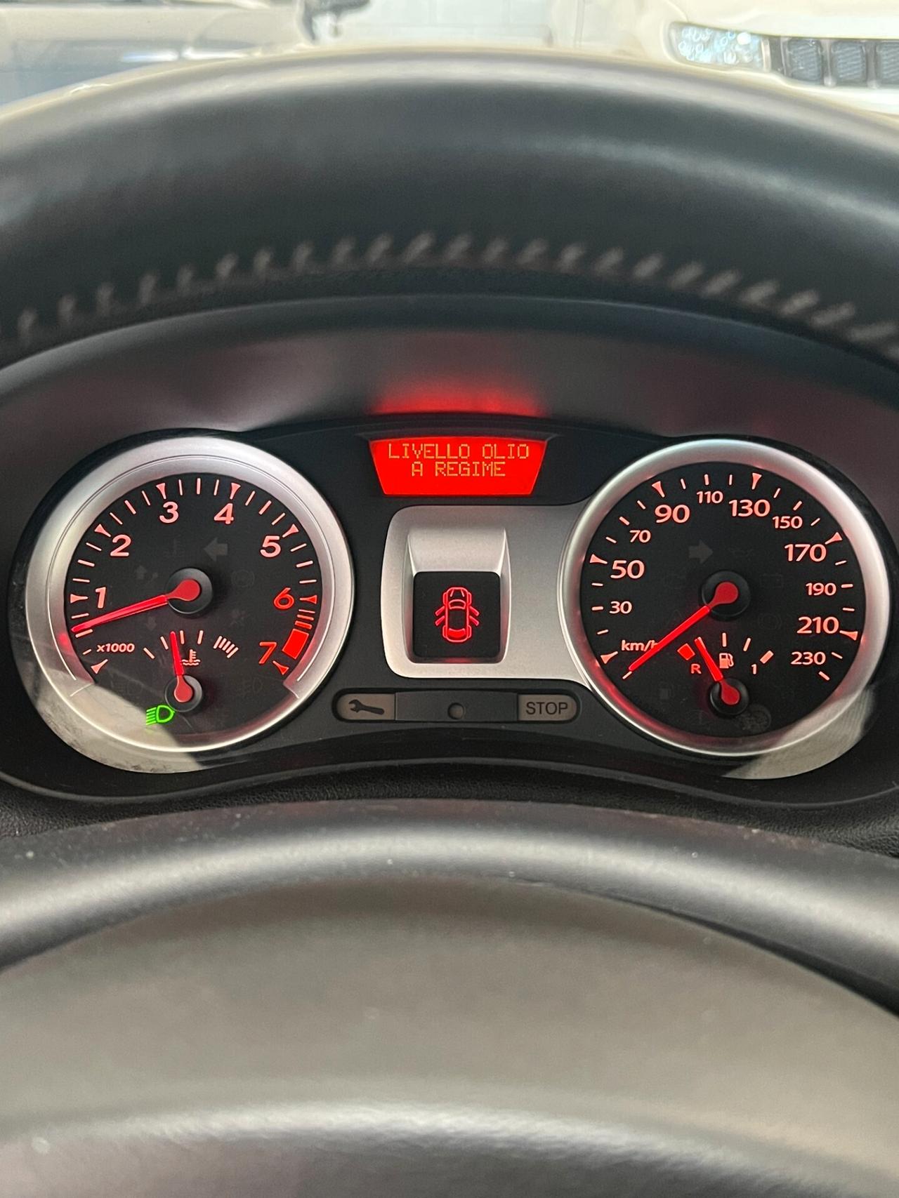 RENAULT CLIO 1.2 5P Live!