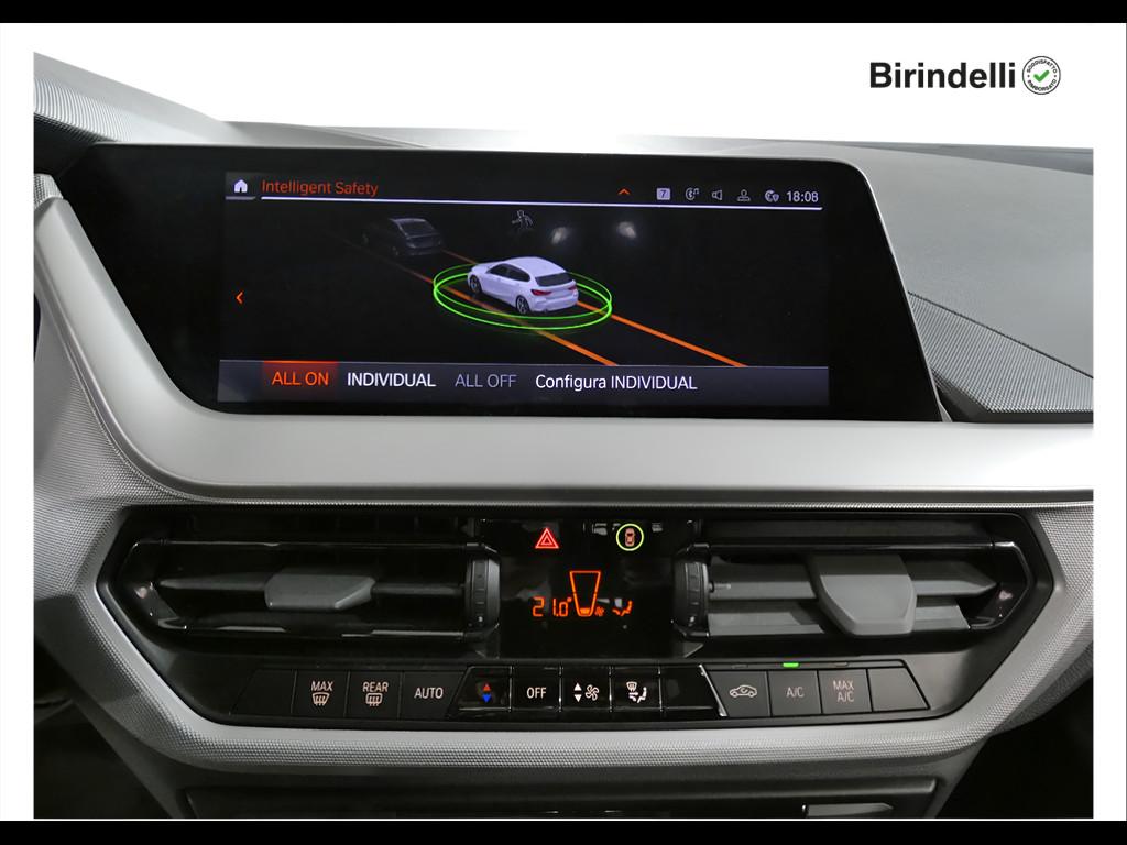 BMW Serie 1 (F40) - 118d 5p. Business Advantage