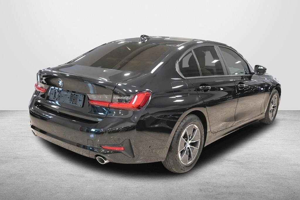 BMW 318D 136CV STEPTRONIC 48V BUSINESS ADVANTAGE ( FARI LED - BMW DIGITAL COCKPIT - PELLE - NAVI - MIRROR - PARK ASSISTANT - TELECAMERA POST. )