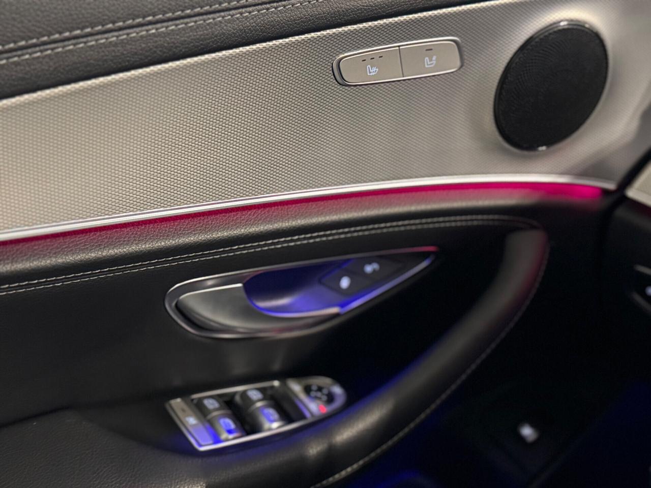 Mercedes-benz E 220 d 4Matic Sport AMG LINE !