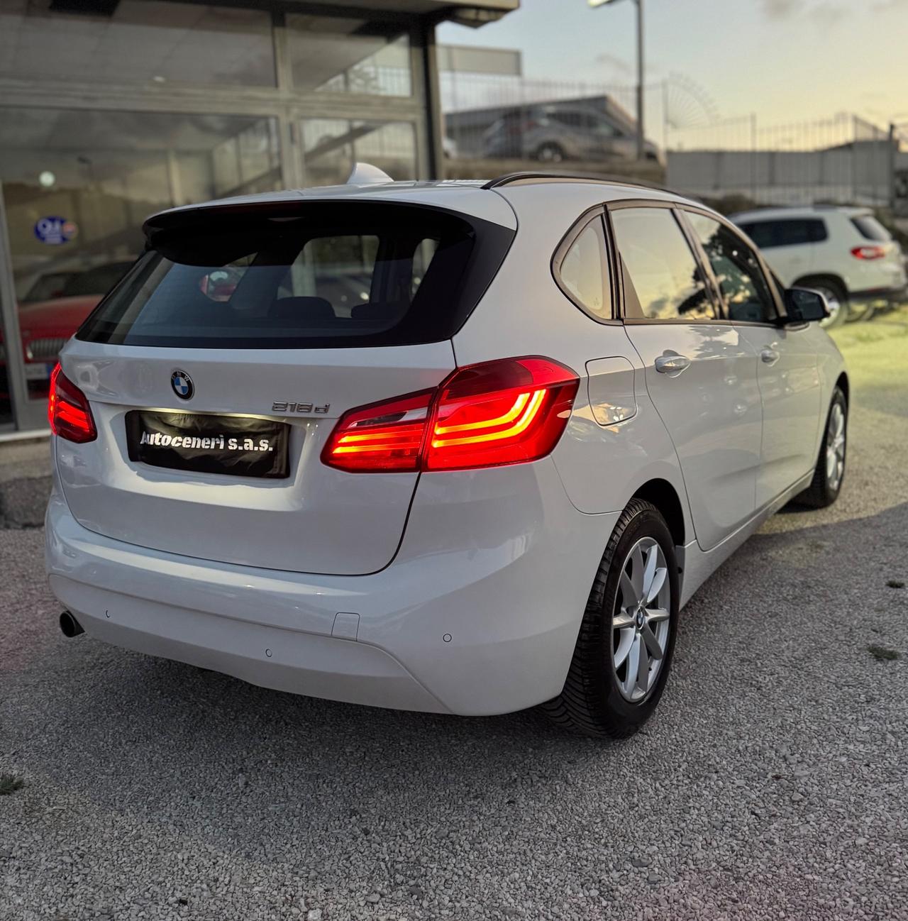 Bmw 2er Active Tourer 218d Advantage
