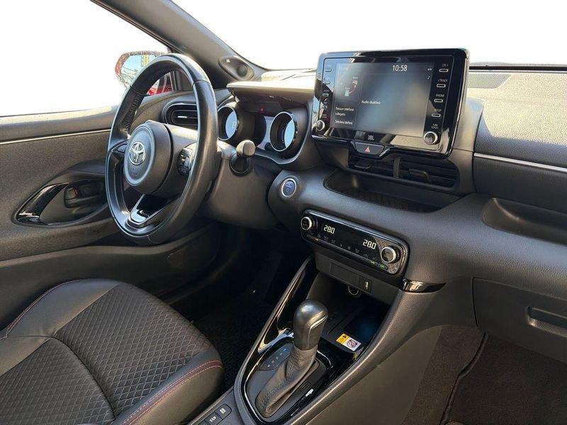 Toyota Yaris Yaris 1.5h PREMIERE