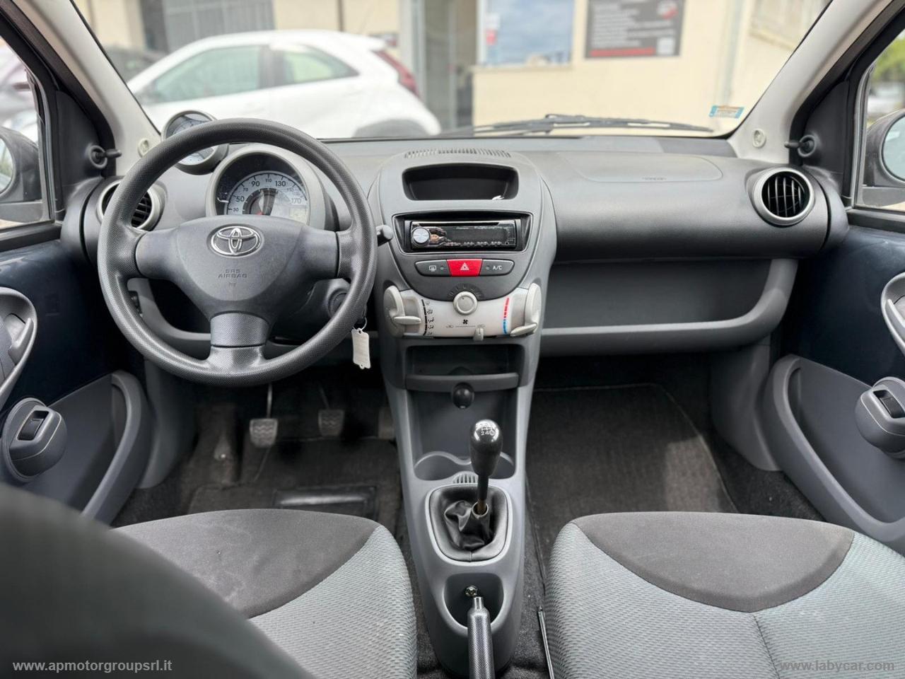 TOYOTA Aygo 1.0 12V VVT-i 3p. Sol