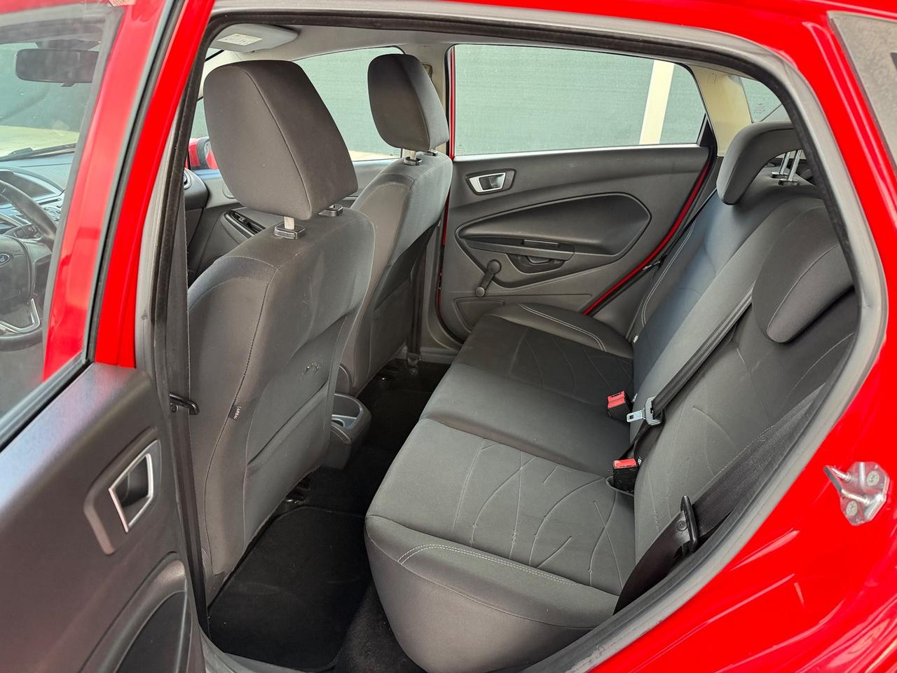 Ford Fiesta 1.5 TDCi 75CV 5 porte Business