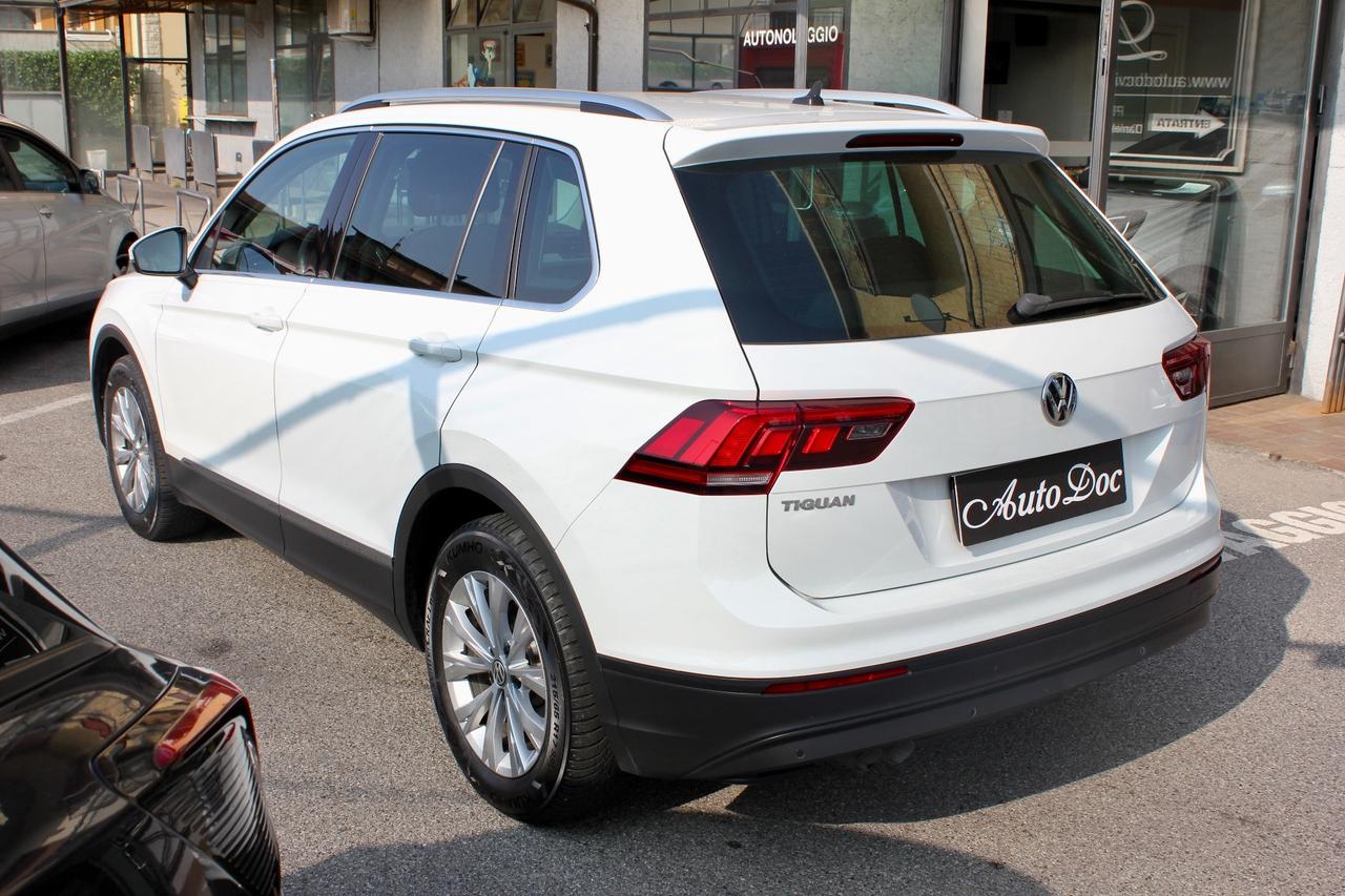 Volkswagen Tiguan 2.0 TDI SCR DSG Business VIRTUAL COCKPIT NAVY