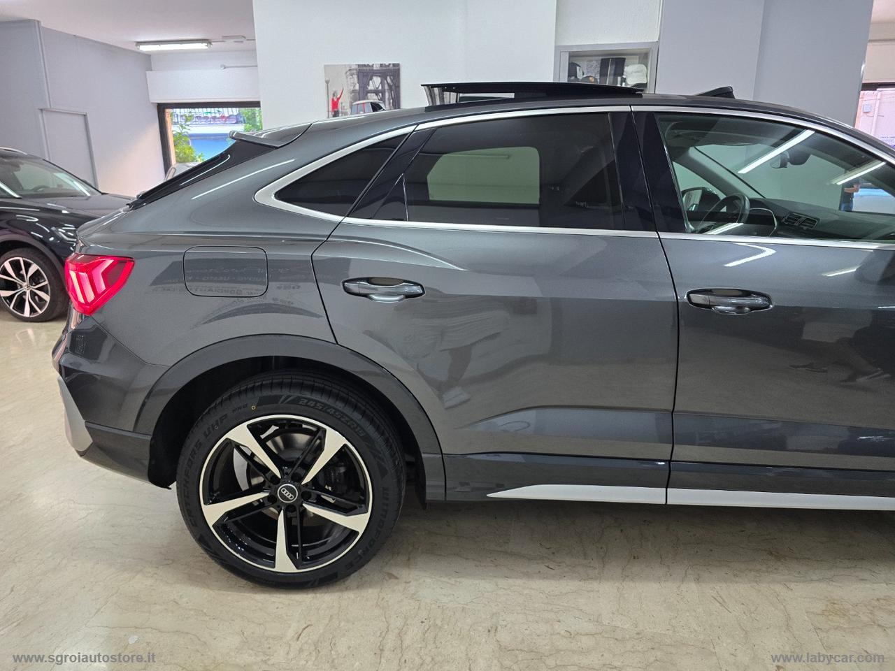 AUDI Q3 SPB 35 TDI S tronic S-LINE