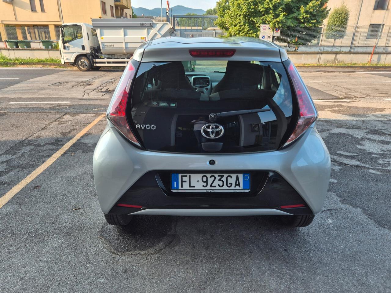 Toyota Aygo 1.0 VVT-i 69 CV 5 porte x-cool TSS