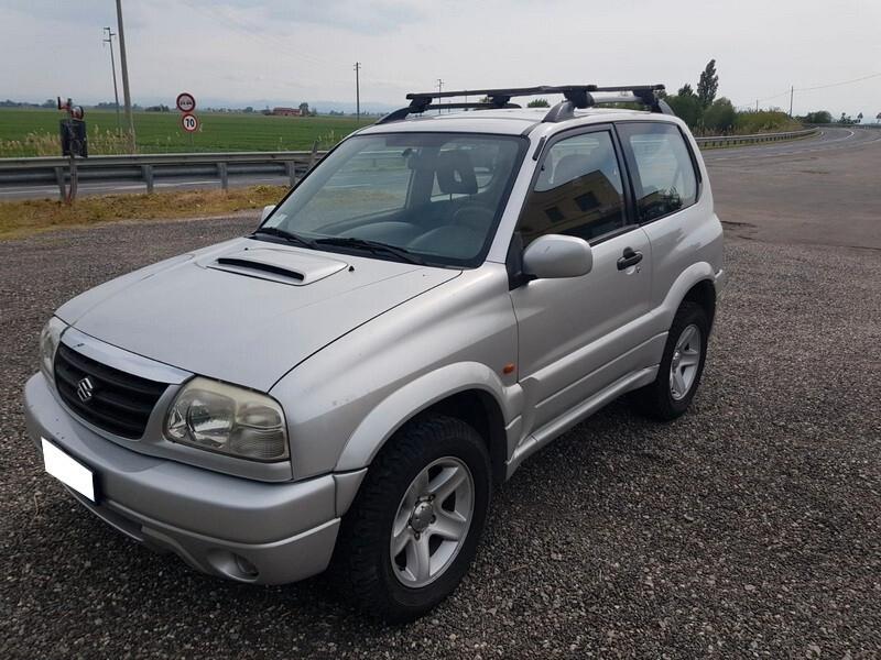 Suzuki Grand Vitara 2.0 TD 16V 110CV 4x4 3p.