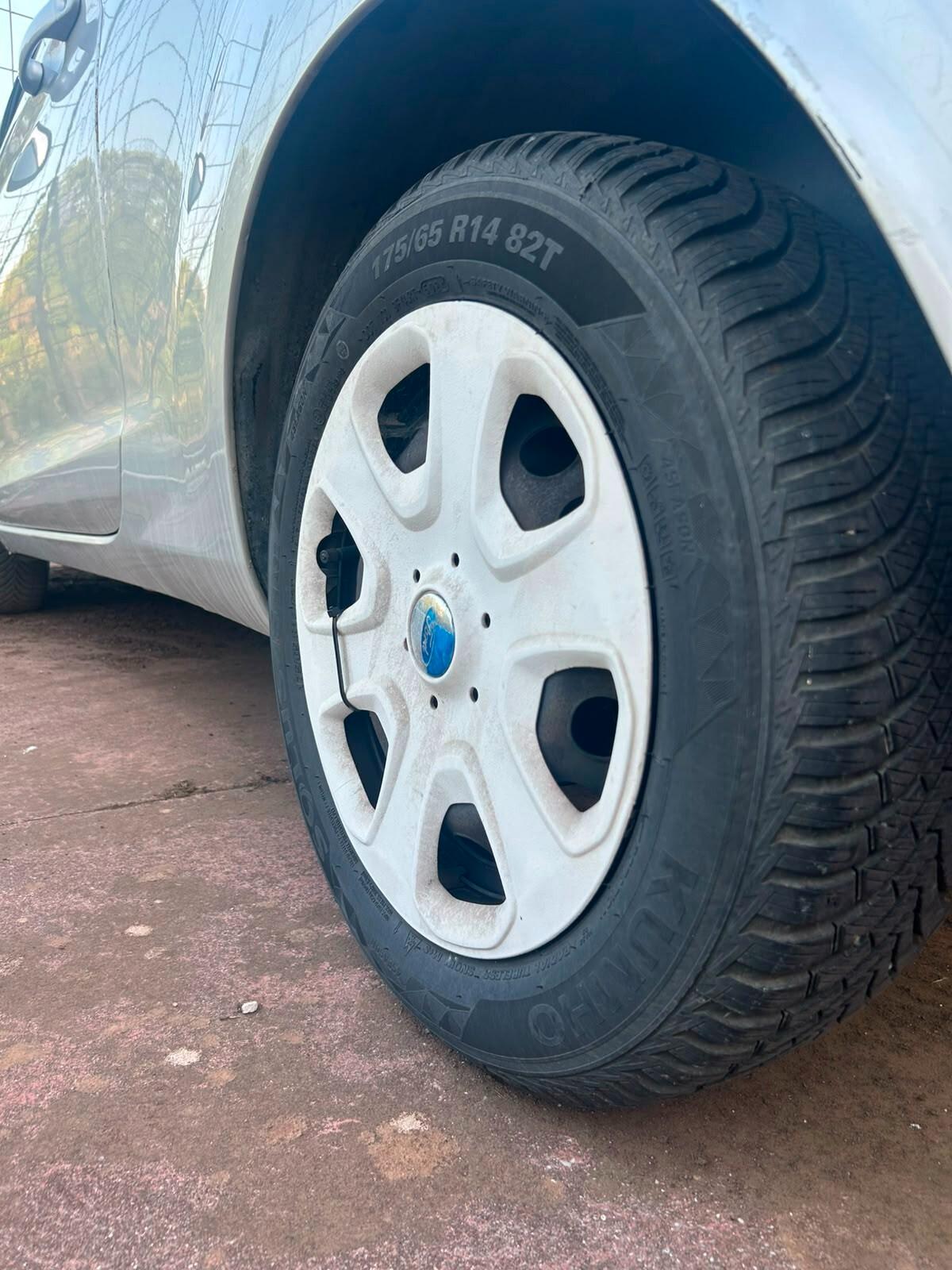 Ford Ka Ka+ 1.3 TDCi 75CV cDPF
