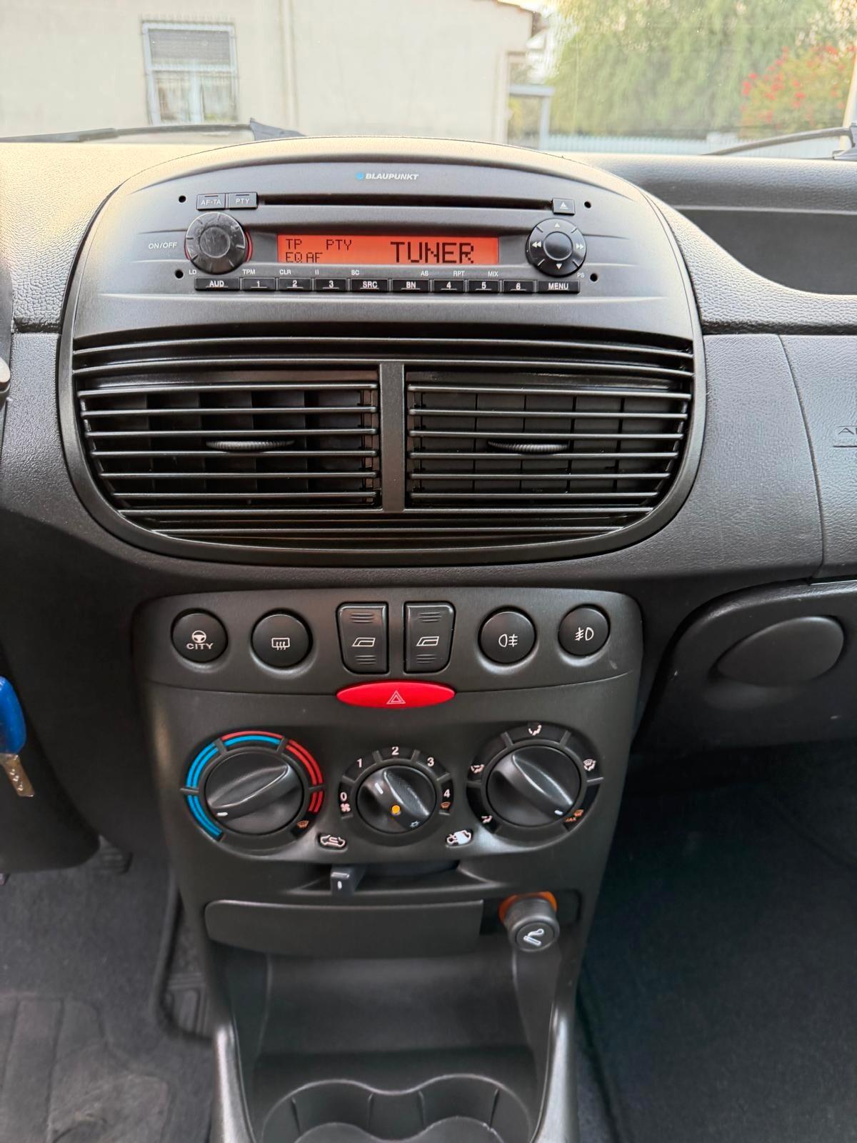 Fiat Punto 1.3 Multijet 16V 3 porte Dynamic-03/2006