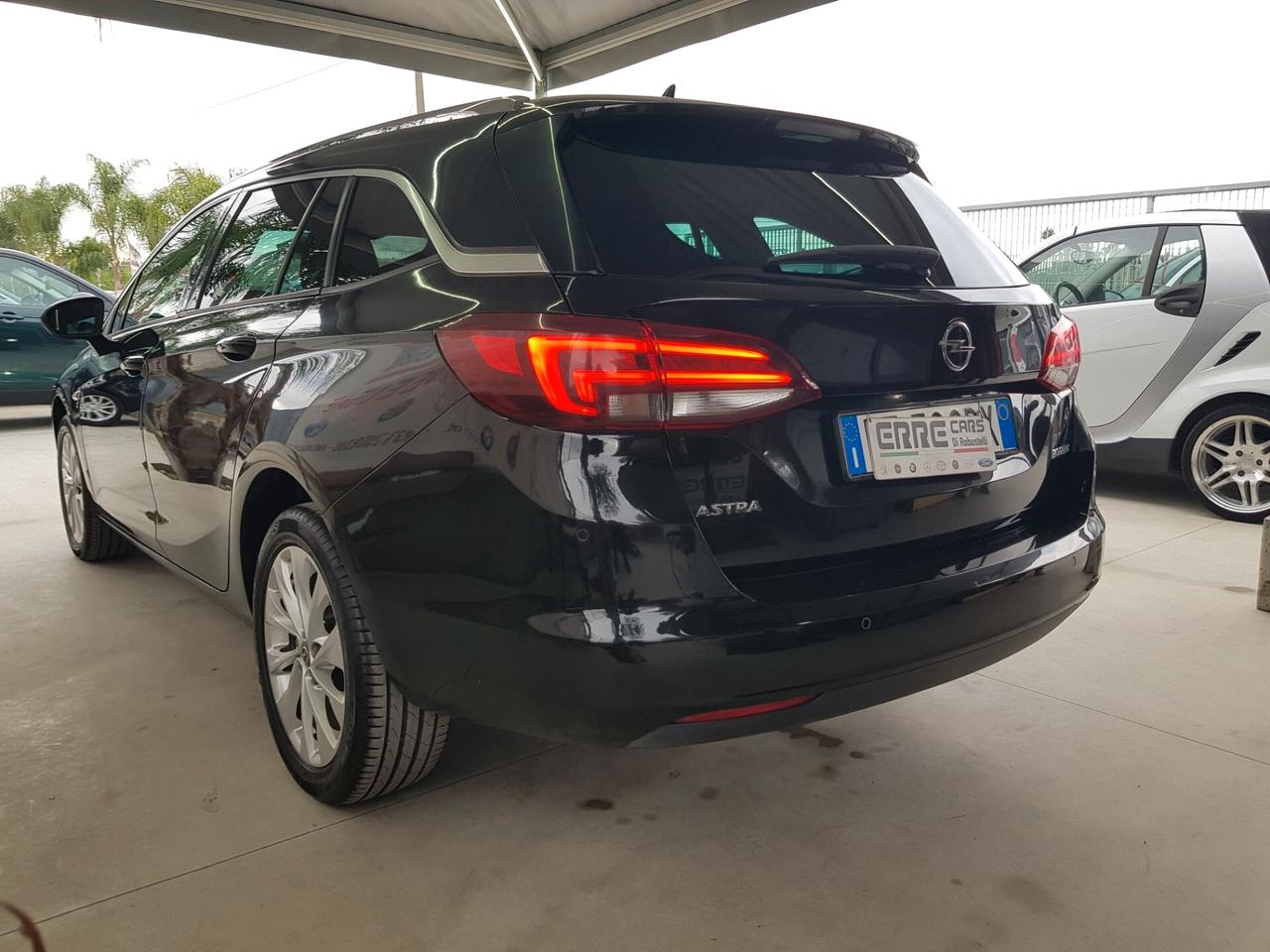 OPEL ASTRA SPORTS TOURER 2019 1.4 BENZINA/METANO