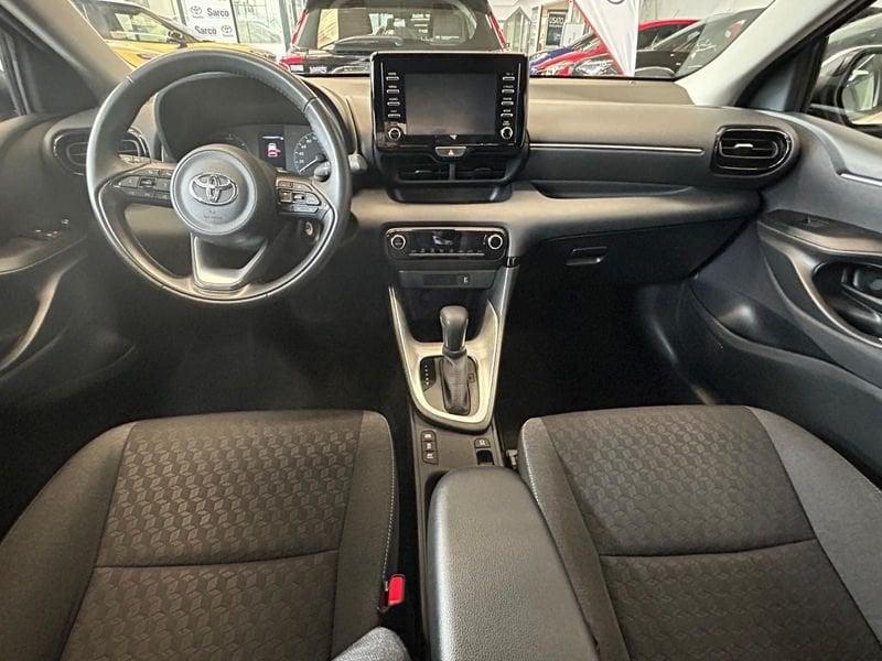 Toyota Yaris Hybrid Active MY22