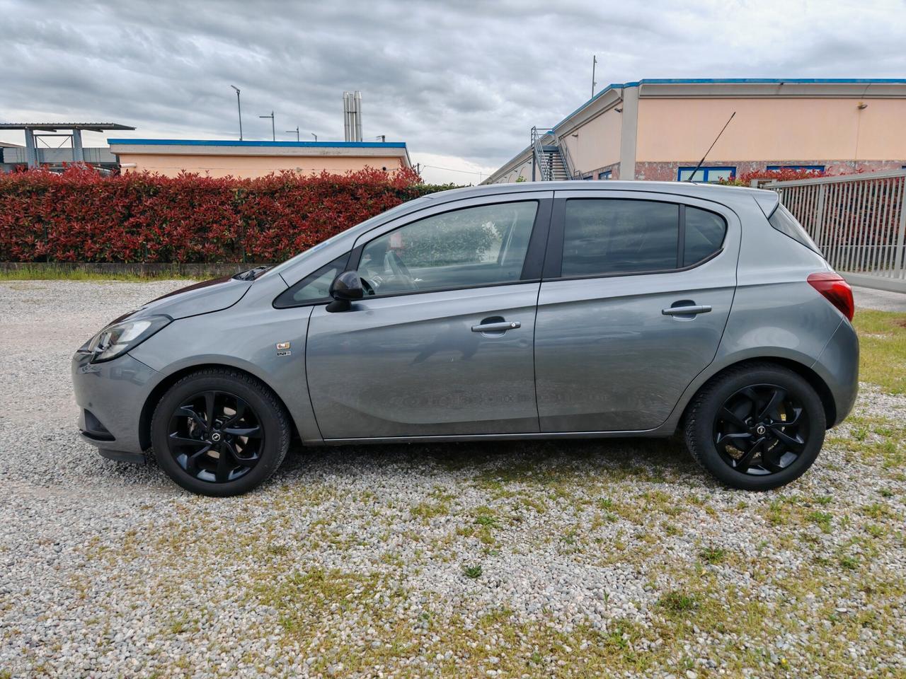 OPEL CORSA 1.2 BLACK EDITION UNIPROPRIETARIO OK NEOPATENTATI