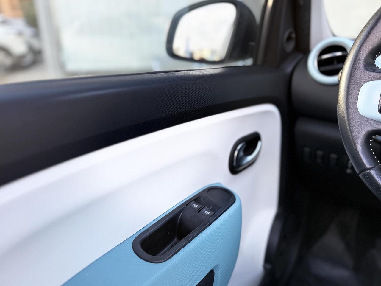 Renault Twingo 1.0 SCe Stop&Start 69CV E6 Neo - 2015