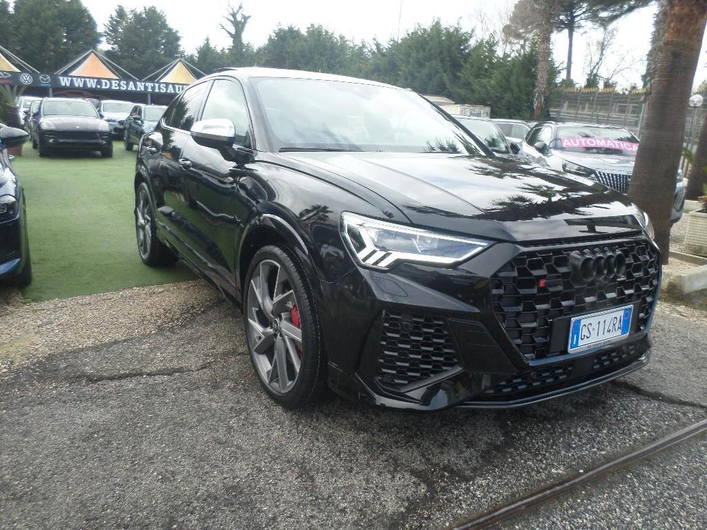 Audi Q3 RS Q3 quattro S tronic