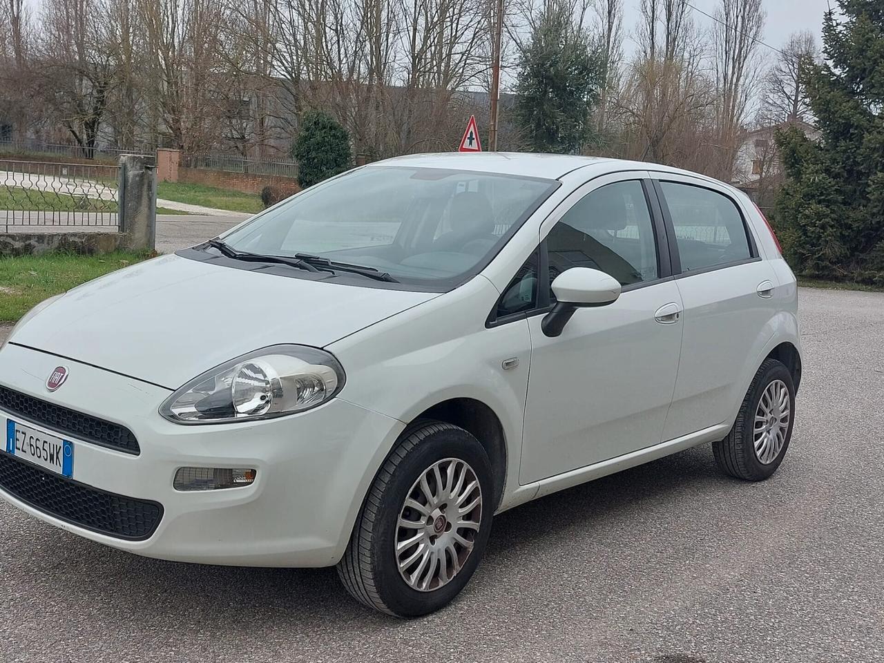 Fiat Punto 1.4 8V 5 porte Natural Power Lounge