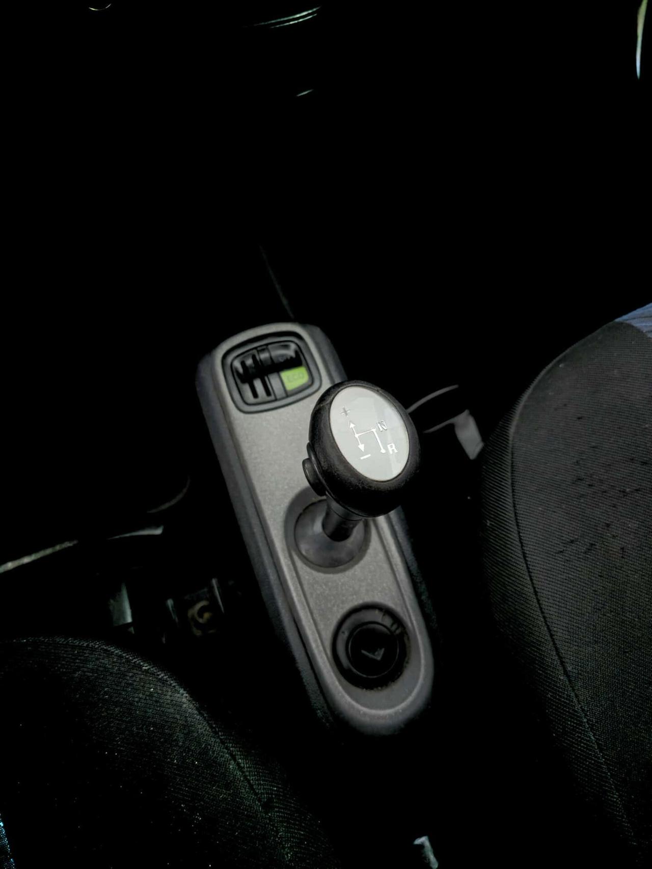 Smart ForTwo 1000 52 kW MHD coupé passion