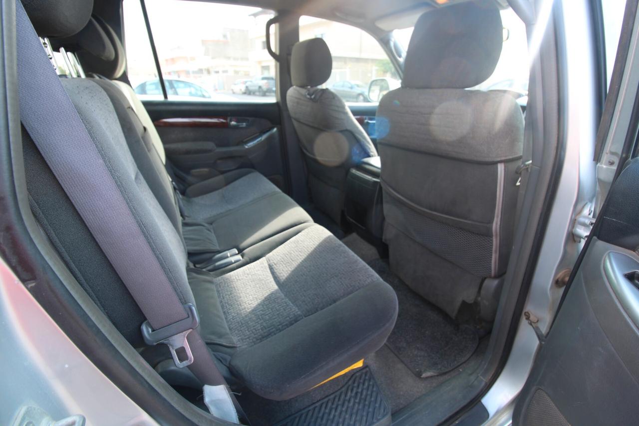 Toyota Land Cruiser 3.0 D-4D 16V cat 5 porte Sol