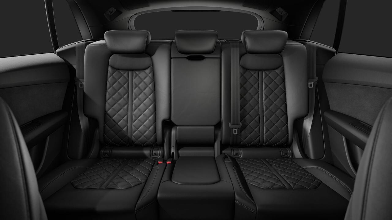 AUDI Audi Q8 SUV S line TDI quattro 210 kW tiptronic