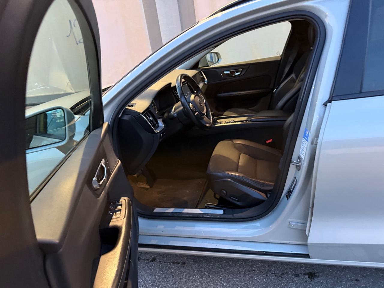 Volvo V60 D3 Geartronic R-design