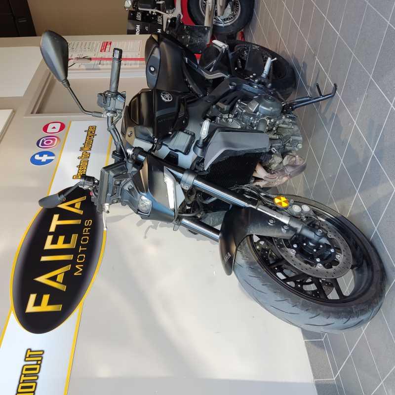 Yamaha MT-09 Y-AMT - 2025