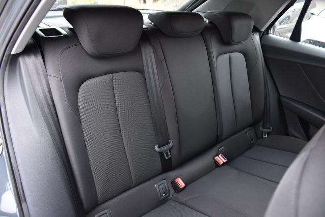 AUDI Q2 1.6 TDI S tronic Business