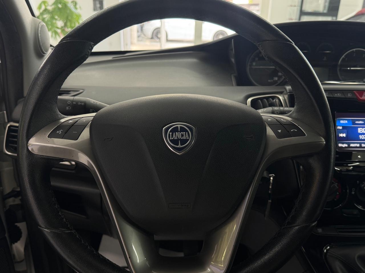Lancia Ypsilon 1.3 MJT Platinum Full Opt