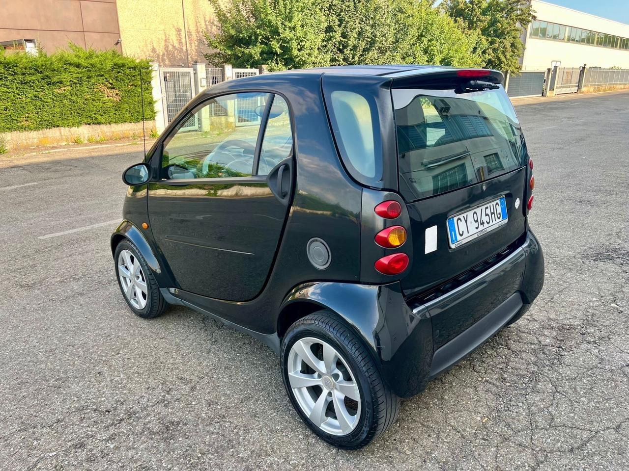 Smart ForTwo 700 coupé pulse (45 kW) per neopatentati