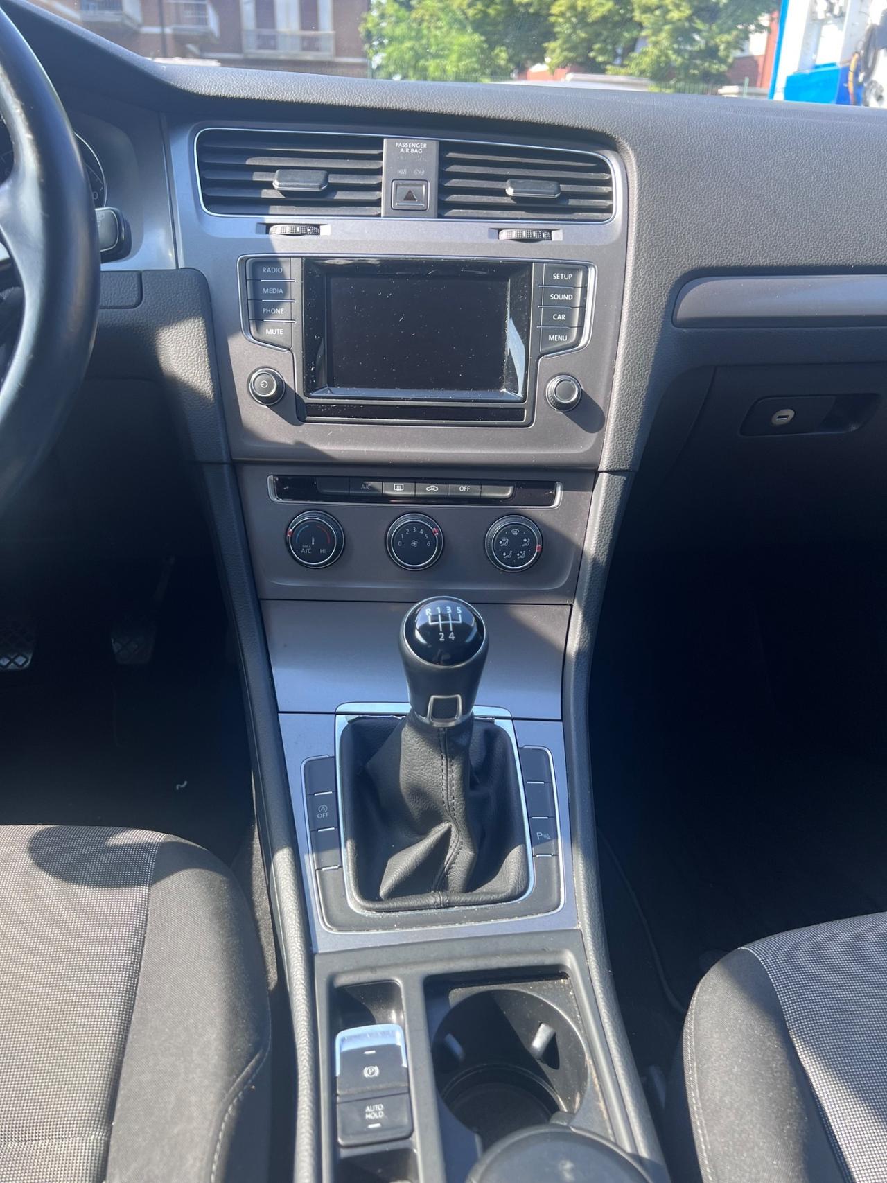 Volkswagen Golf 7a 1.2 TSI 85 CV 5p.