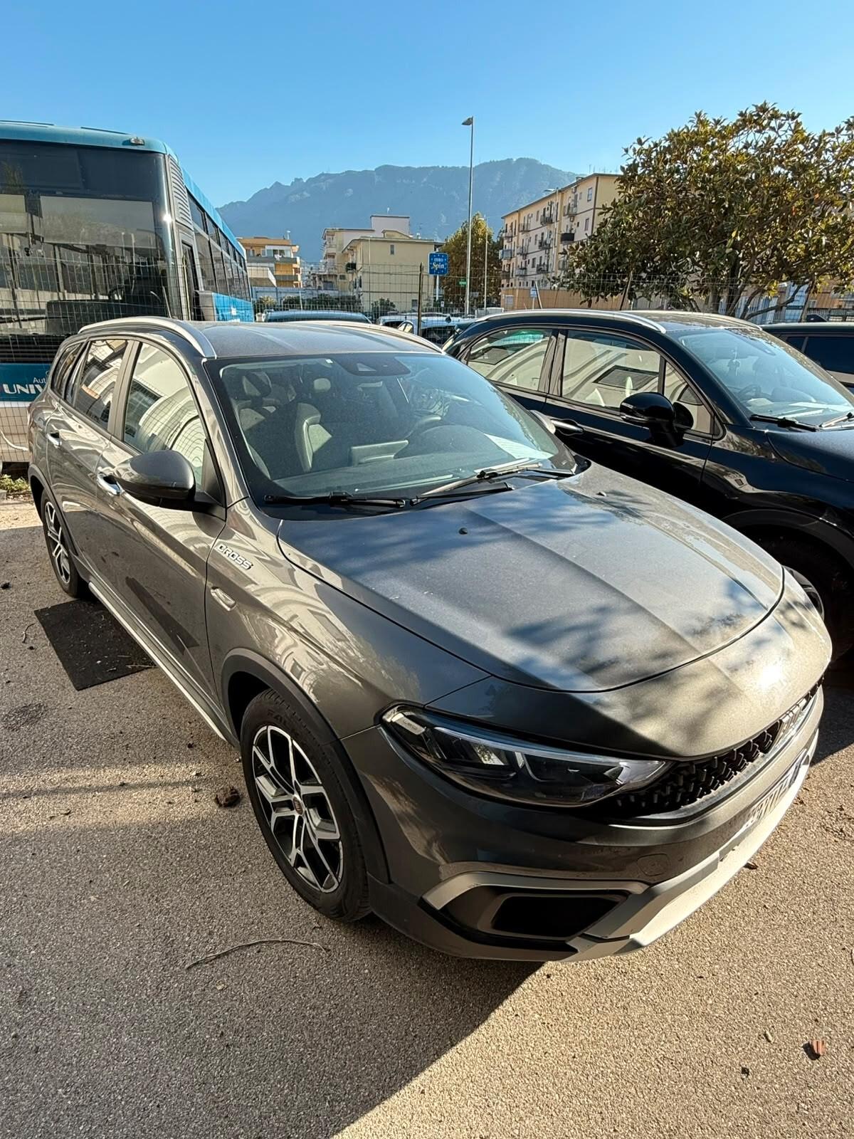Fiat Tipo 1.5 Hybrid DCT 5 porte Cross