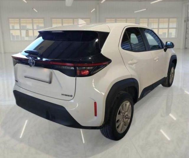 TOYOTA Yaris Cross 1.5 Hybrid 5p. E-CVT Business