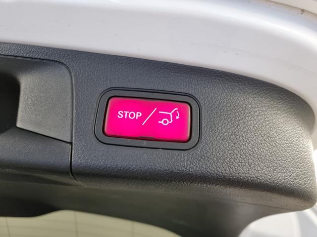 MERCEDES-BENZ GLA 200 d Automatic 4Matic Premium