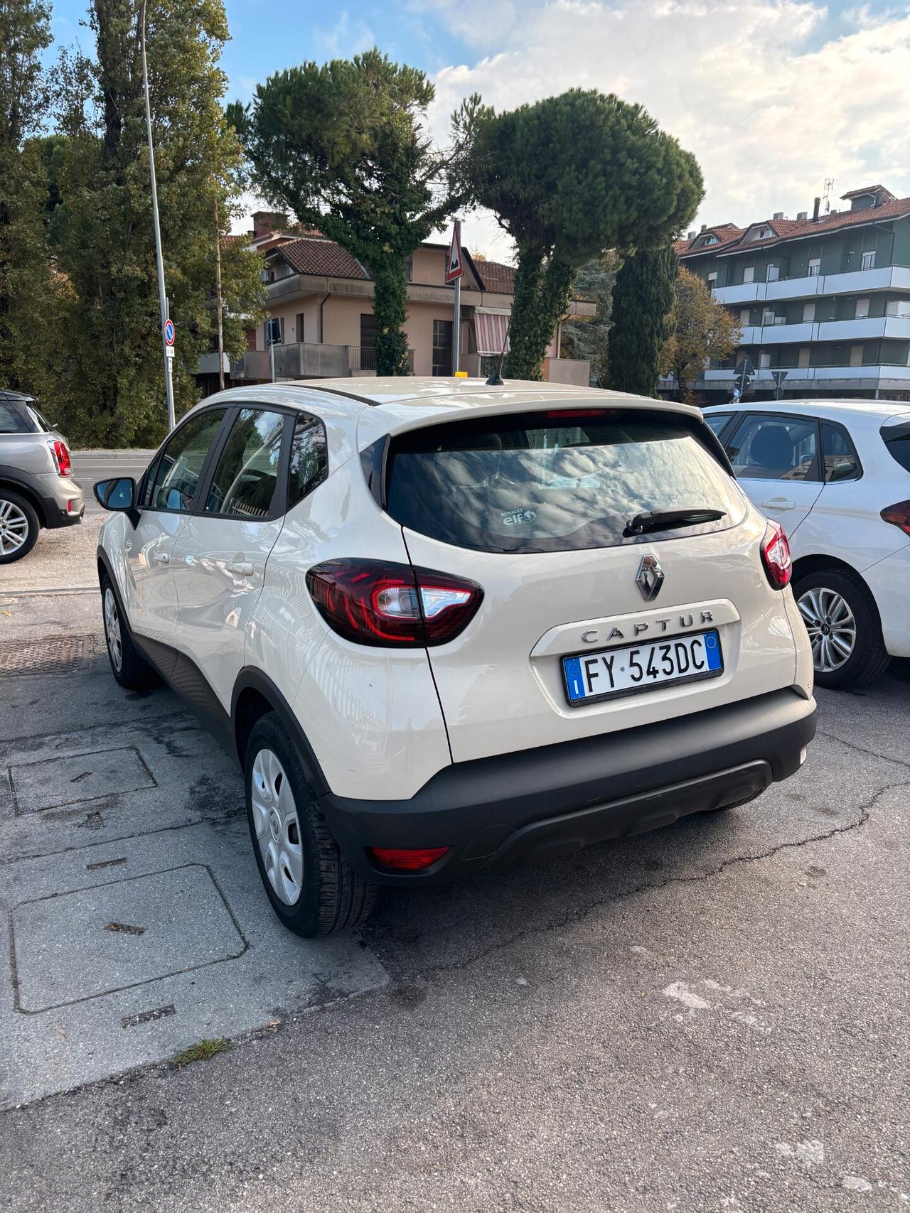 Renault Captur TCe 12V 90 CV Life NESSUN VINCOLO