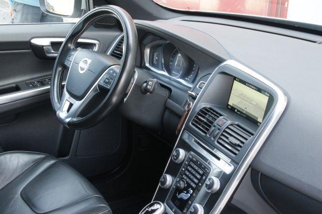 VOLVO XC60 D4 Awd Geartronic R-design Unicoprop. Pelle
