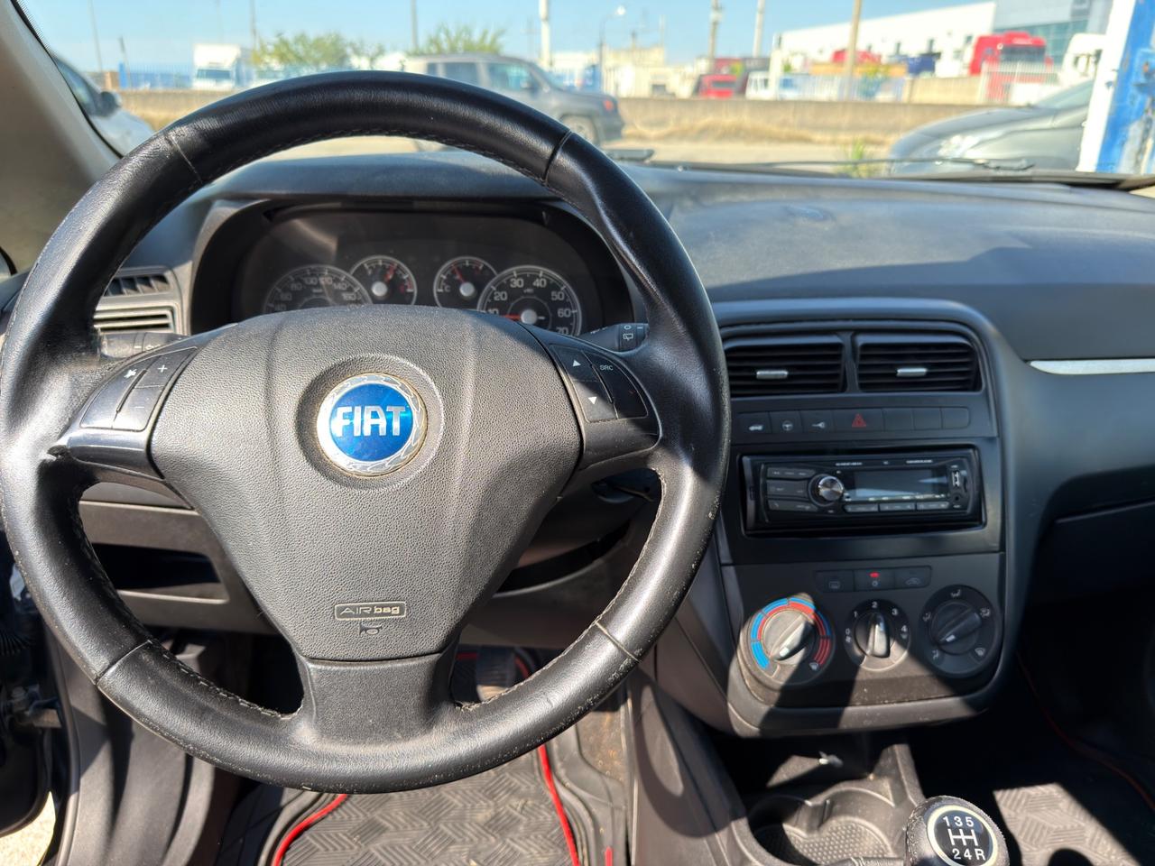 Fiat Grande Punto 1.3 MJT 75 CV 5 porte Dynamic