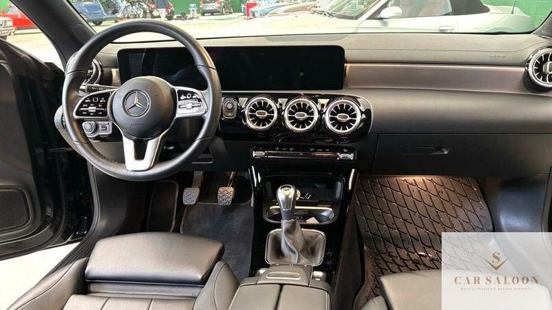 Mercedes-Benz CLA S.Brake CLA 180 Shooting Brake Premium - COME NUOVA!