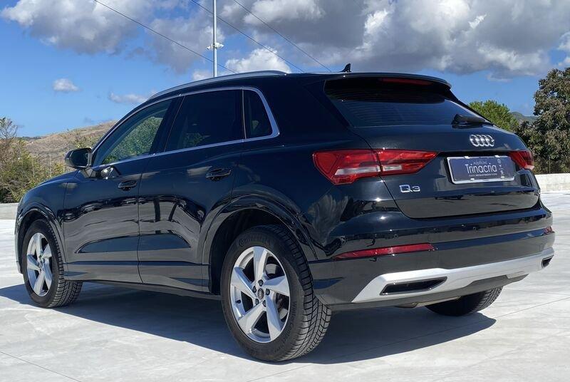 Audi Q3 Business Advanced 2.0 TDI 150CV S-Tronic 35