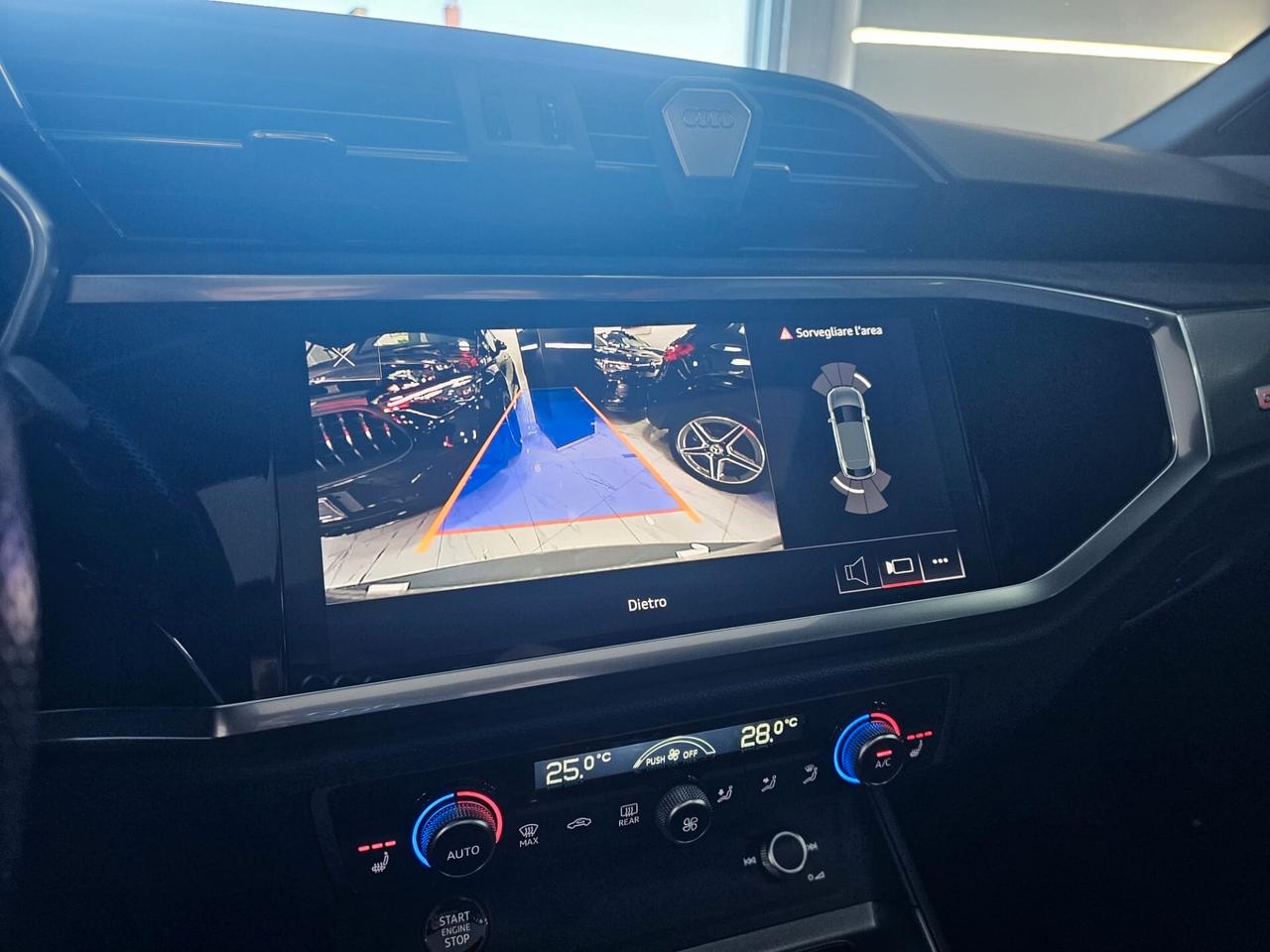 NUOVA AUDI RSQ3 SPORTBACK 2.5 BENZ 400CV S-TRONIC PACK BLACK ESTERNO