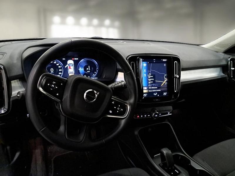 VOLVO XC40 T4 PLUG-IN HYBRID AUTO RECH INSCRIP EXPR 5 PORTE SUV