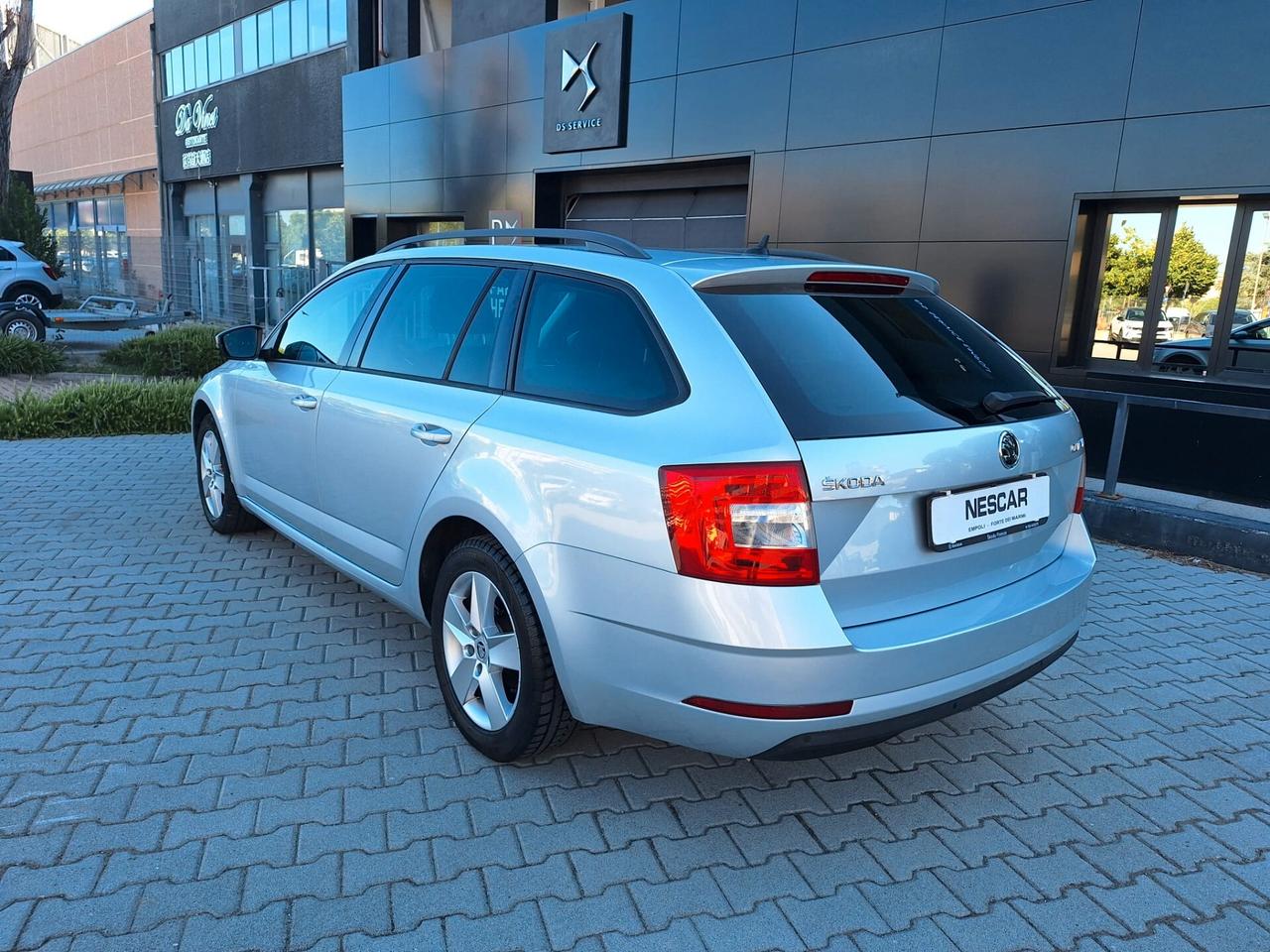 Skoda Octavia 1.6 TDI SCR 115 CV sw UNICO PROPRIETARIO IVA ESPOSTA X NEOPATENTATI