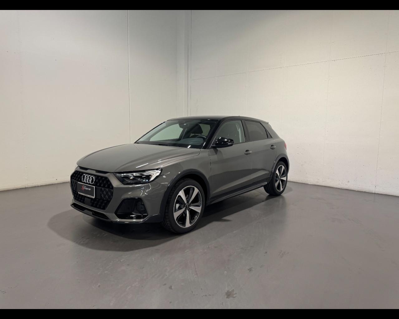 AUDI A1 ALLSTREET 30 TFSI S-TRONIC IDENTITY CONTRAST