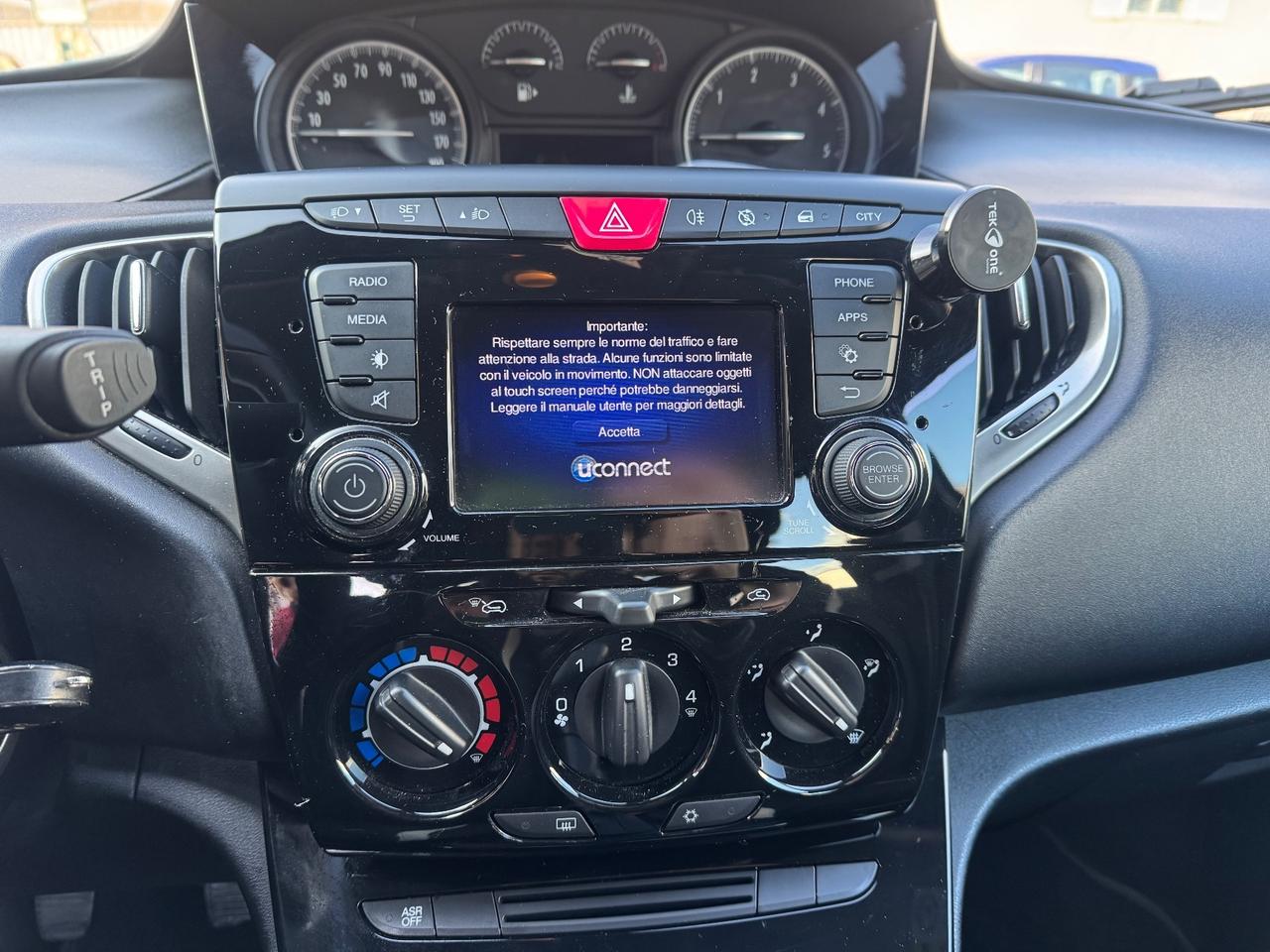 Lancia Ypsilon 1.3 DIESEL 95CV Gold 12/2016