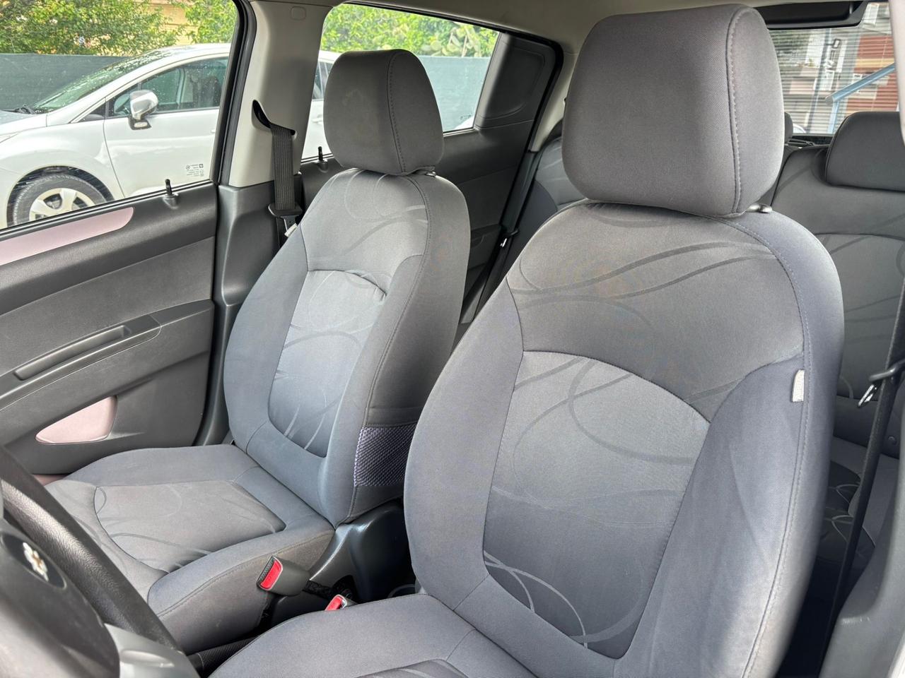 Chevrolet Spark 1.0 GPL Eco Logic Pink Lady Special Edition