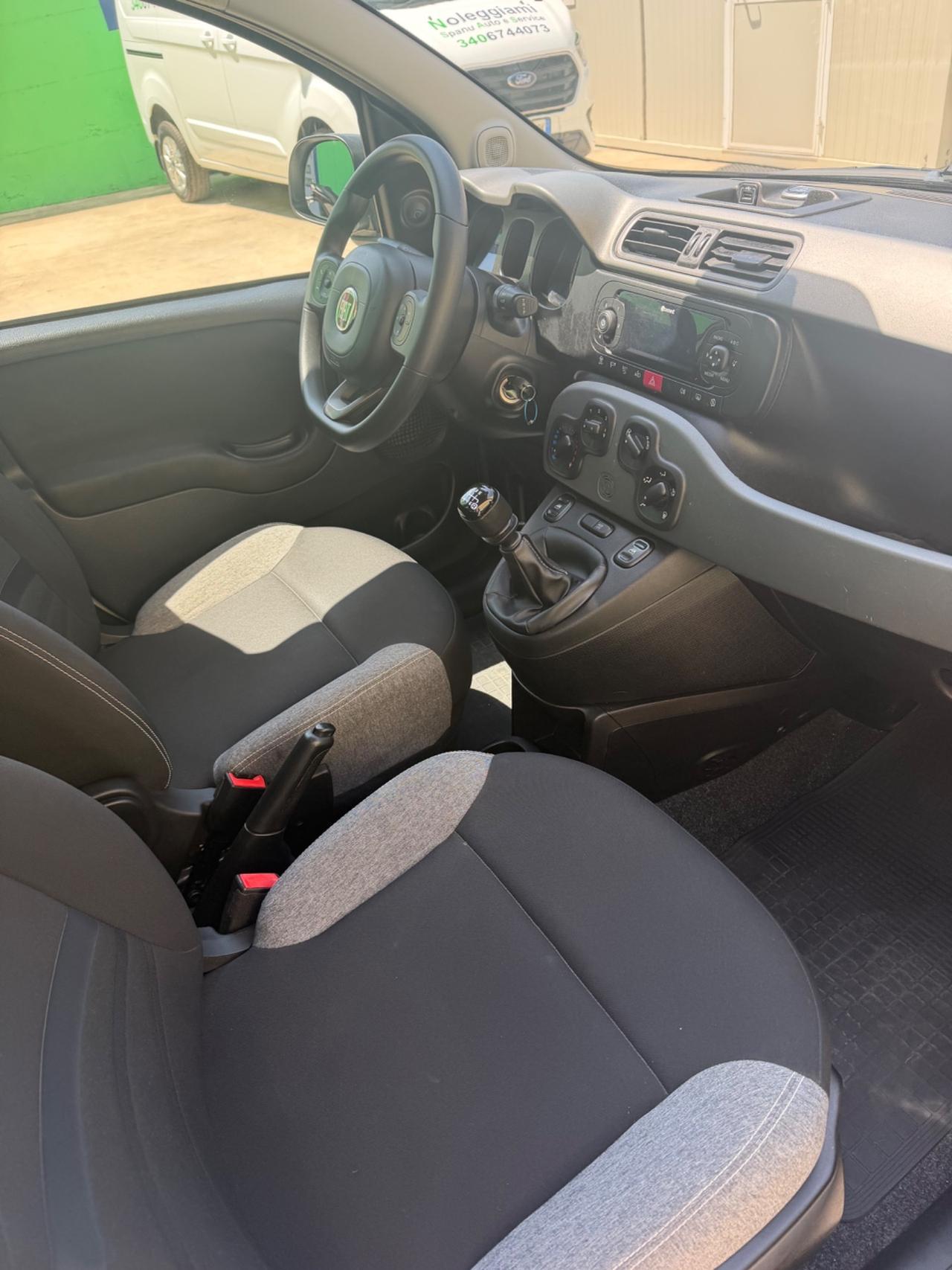 Fiat Panda 1.0 FireFly S&S Hybrid Pandina