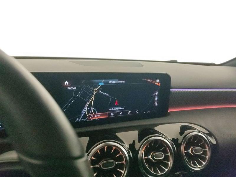 Mercedes-Benz Classe A A 180 d Sport Night edition auto