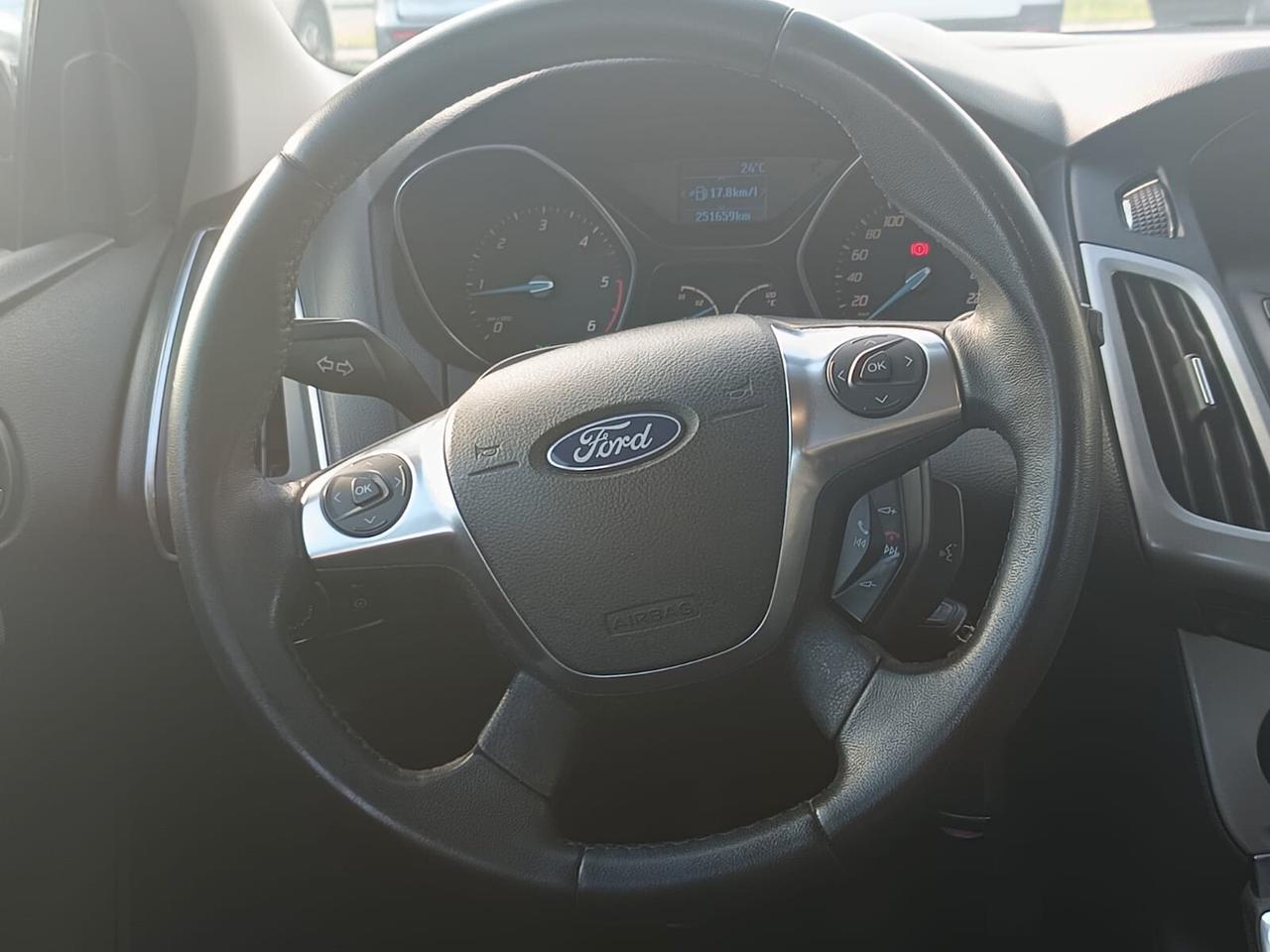 Ford Focus 2011 - 1.6 TDCi Lb automobili