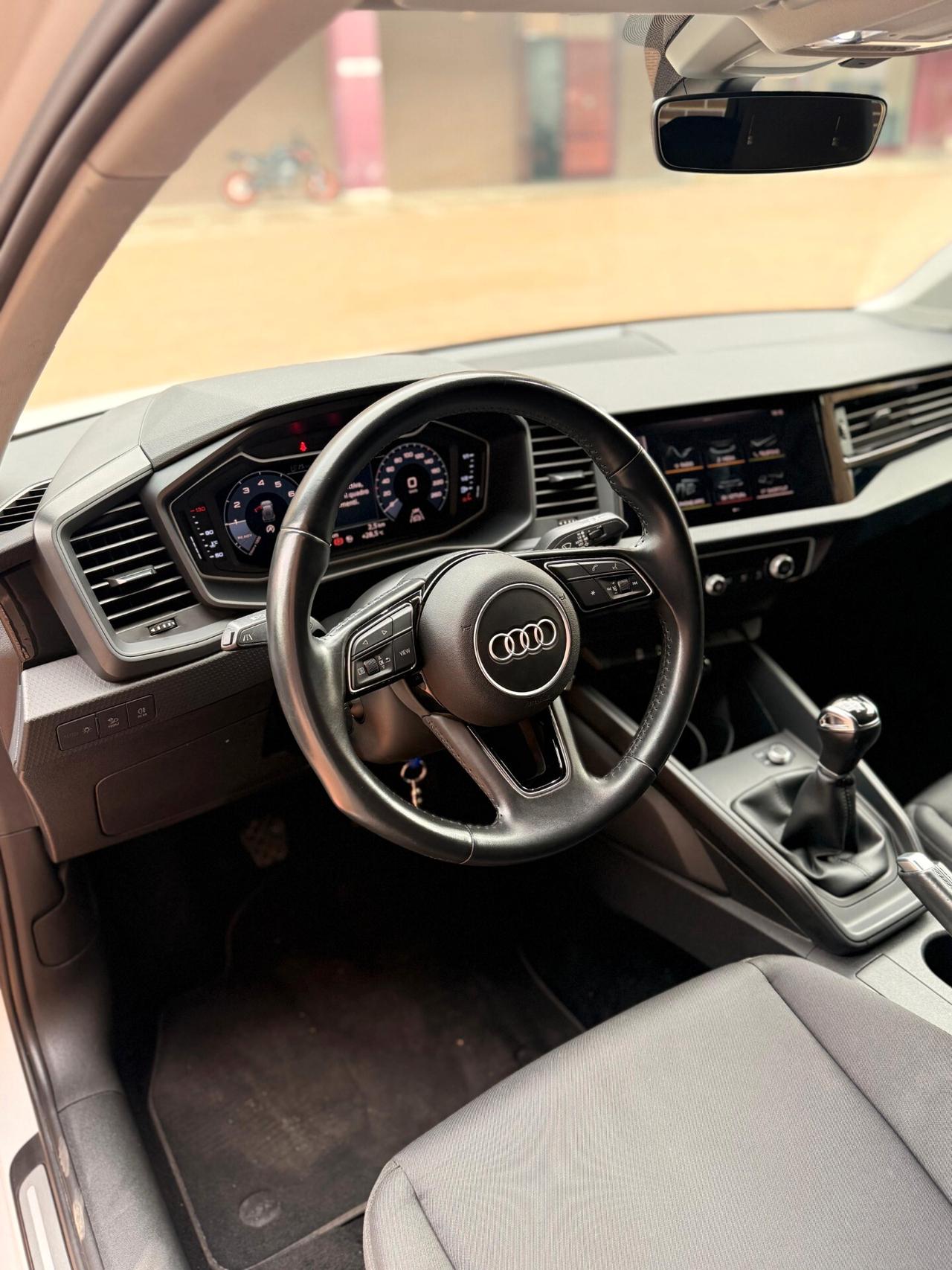 Audi A1 SPB 30 TFSI S line edition